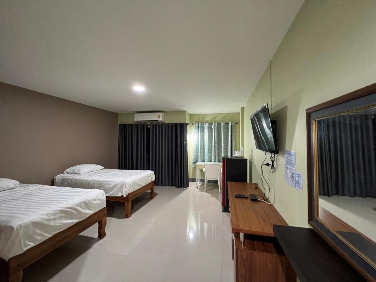V Tharm Hotel Udon Thani Zewnętrze zdjęcie