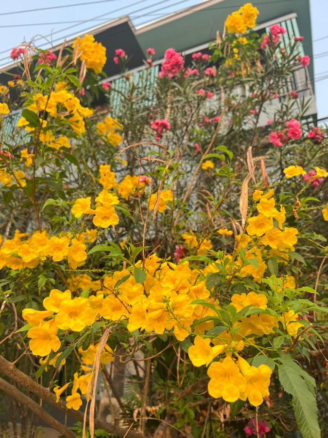 V Tharm Hotel Udon Thani Zewnętrze zdjęcie