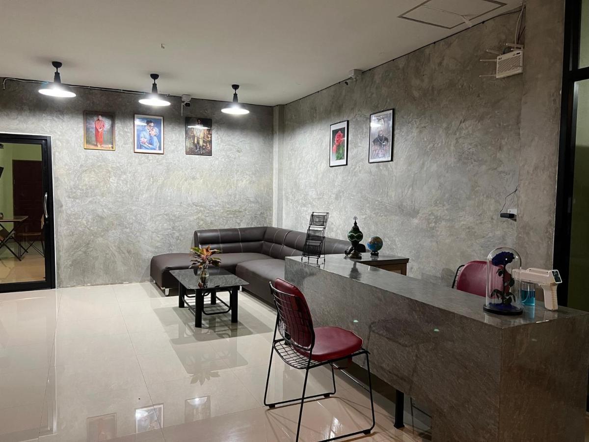 V Tharm Hotel Udon Thani Zewnętrze zdjęcie