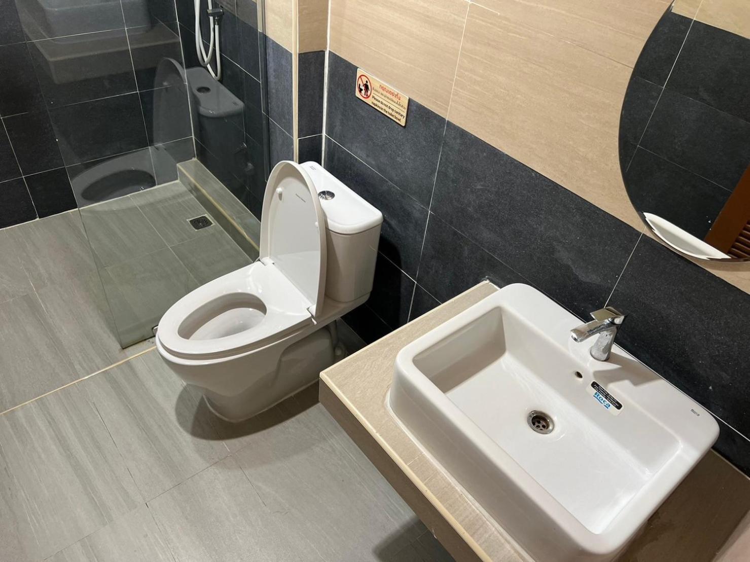 V Tharm Hotel Udon Thani Zewnętrze zdjęcie